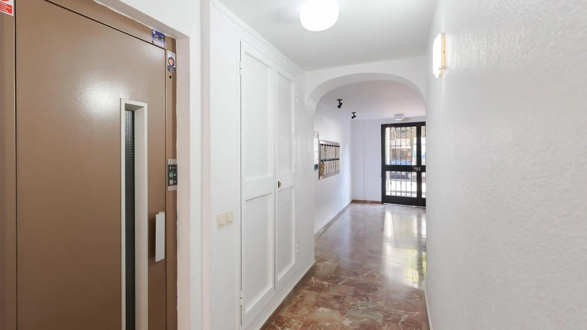 Wintowinrentals Frontline Beach Apartment In Rincon De La Victoria