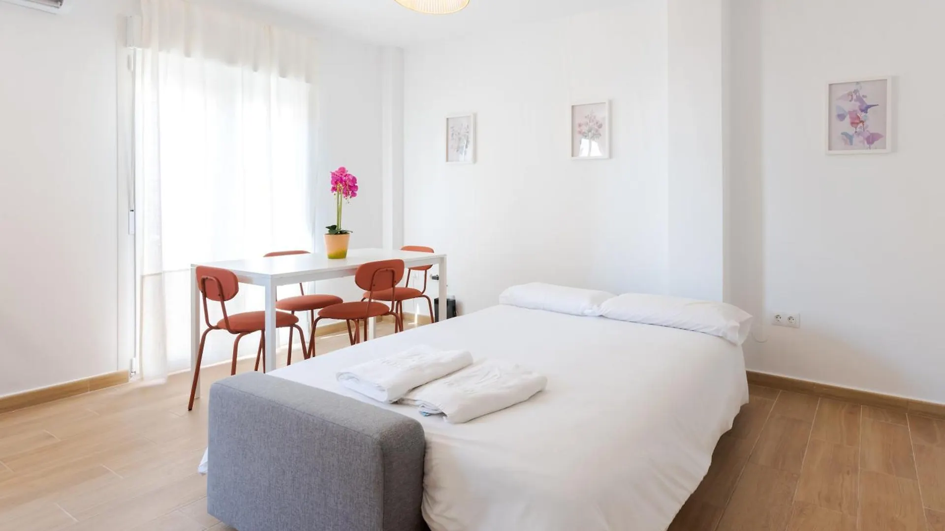 Wintowinrentals Frontline Beach Apartment In Rincon De La Victoria