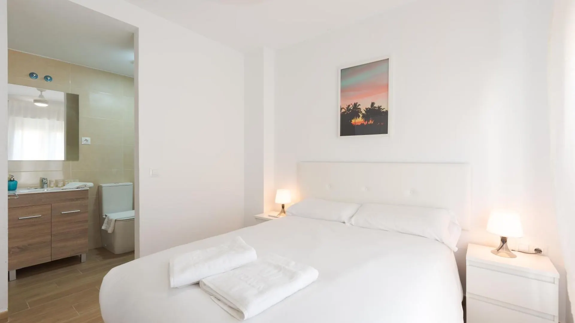 Wintowinrentals Frontline Beach Apartment In Rincon De La Victoria